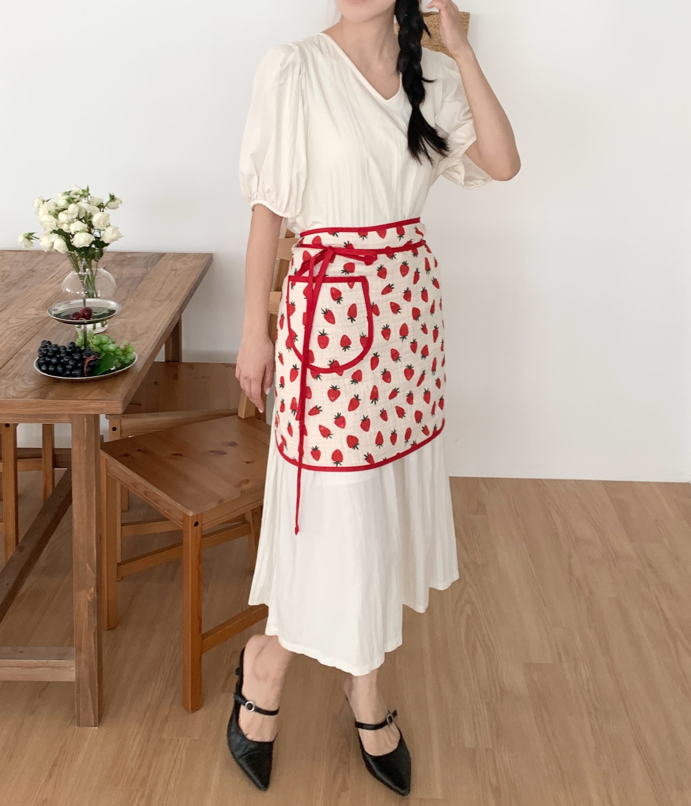 Little Strawberry Apron