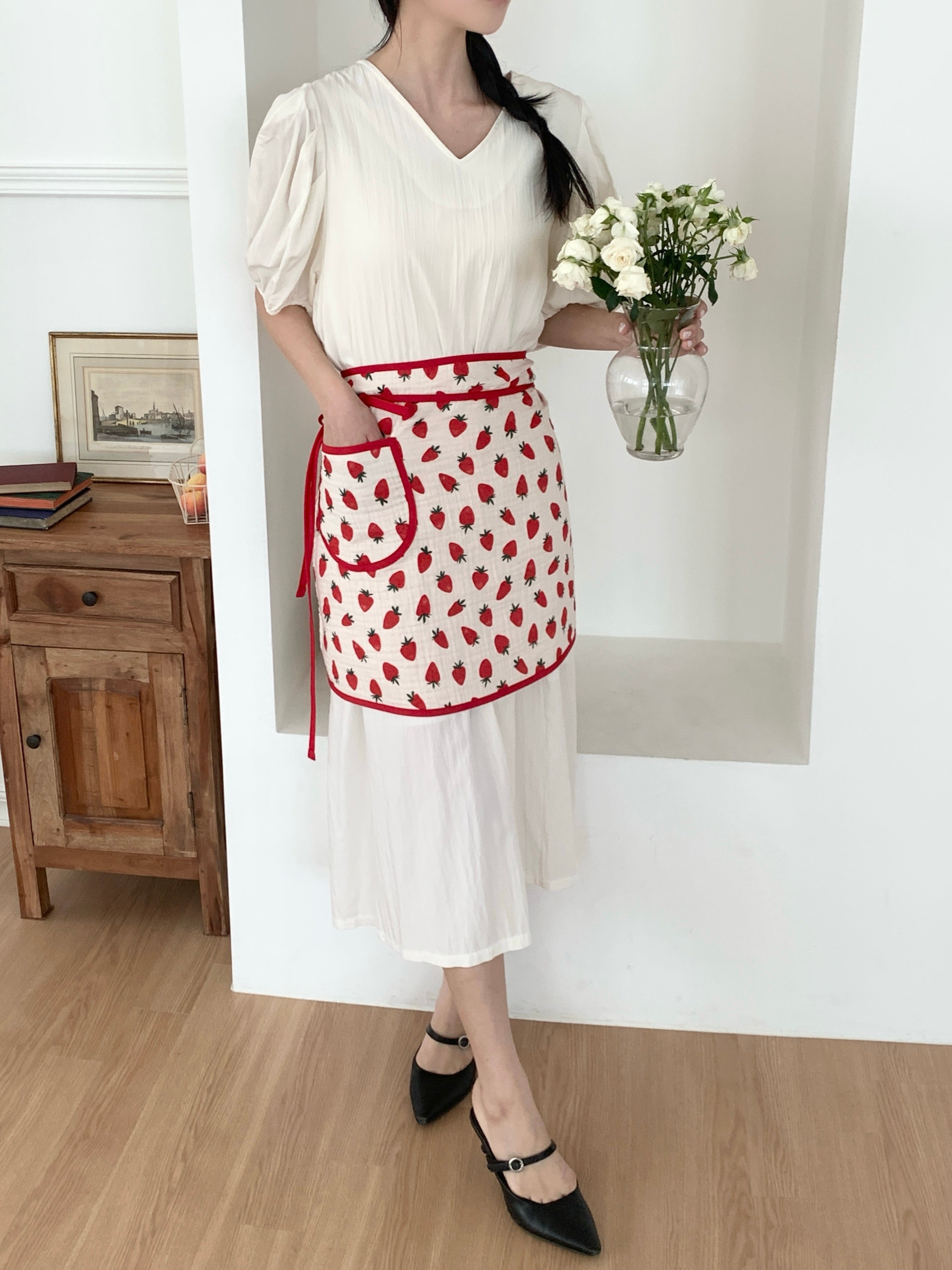 Little Strawberry Apron
