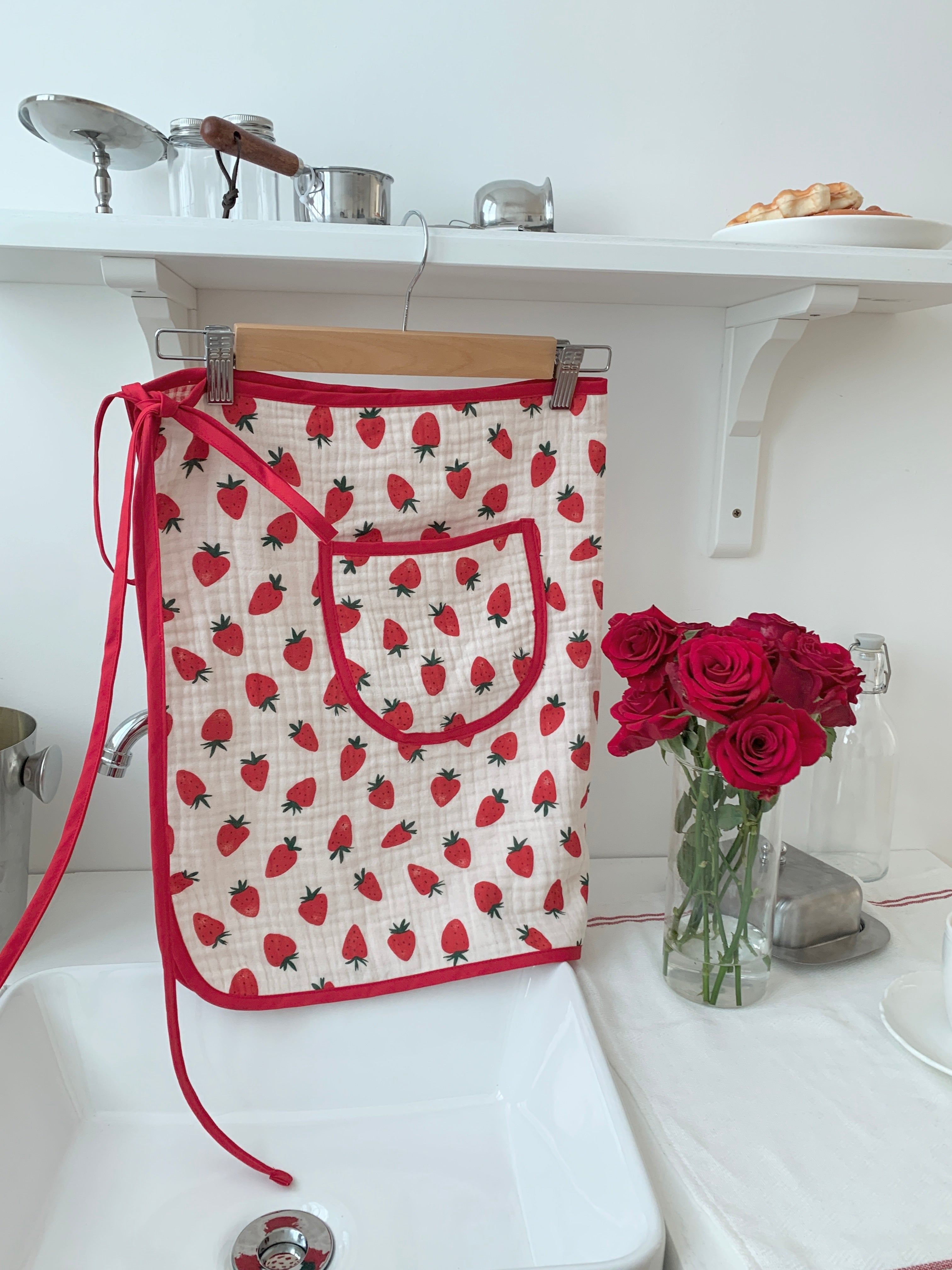 Little Strawberry Apron