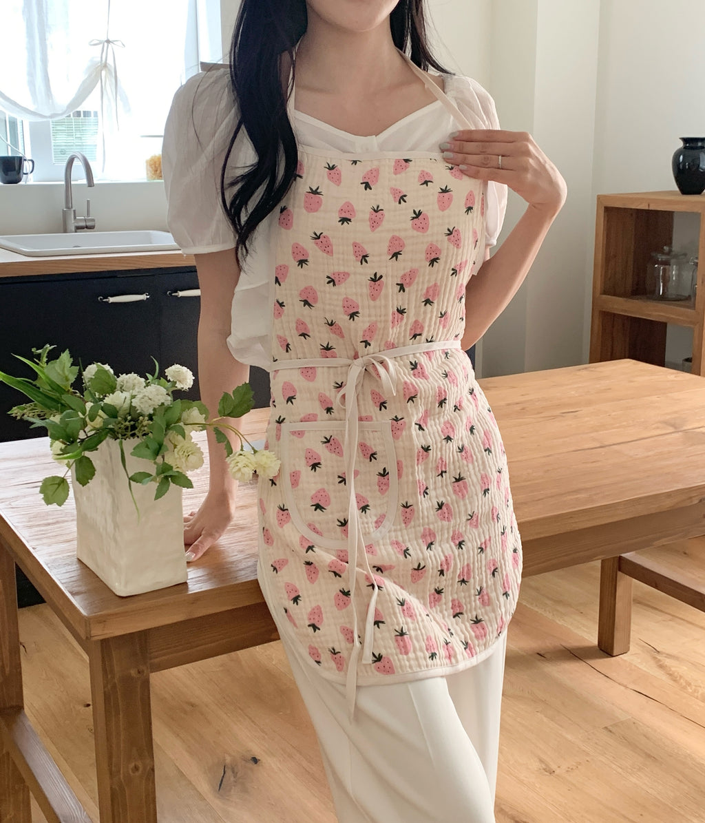 Little Strawberry Bib Apron:Pink