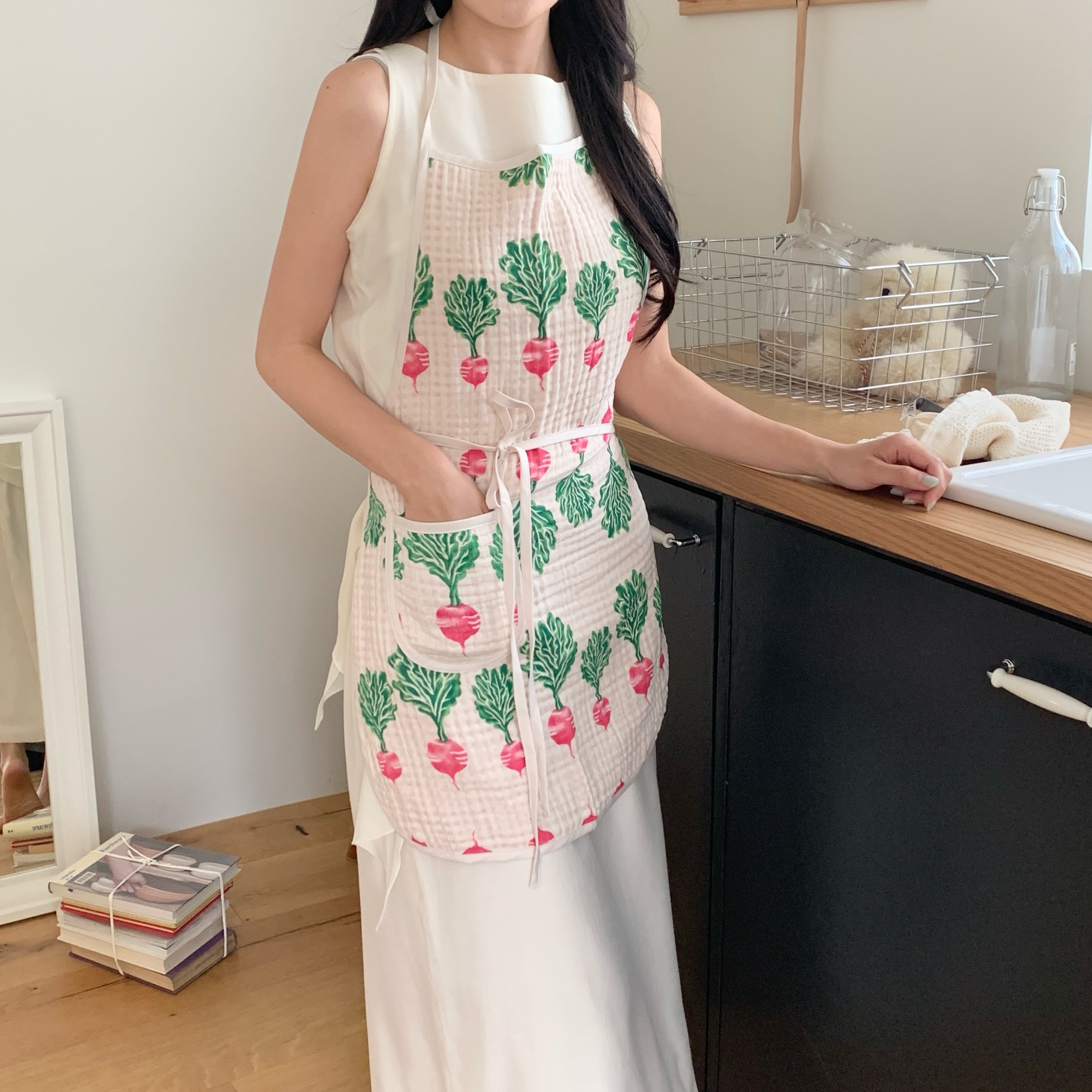Garden Radish Bib Apron