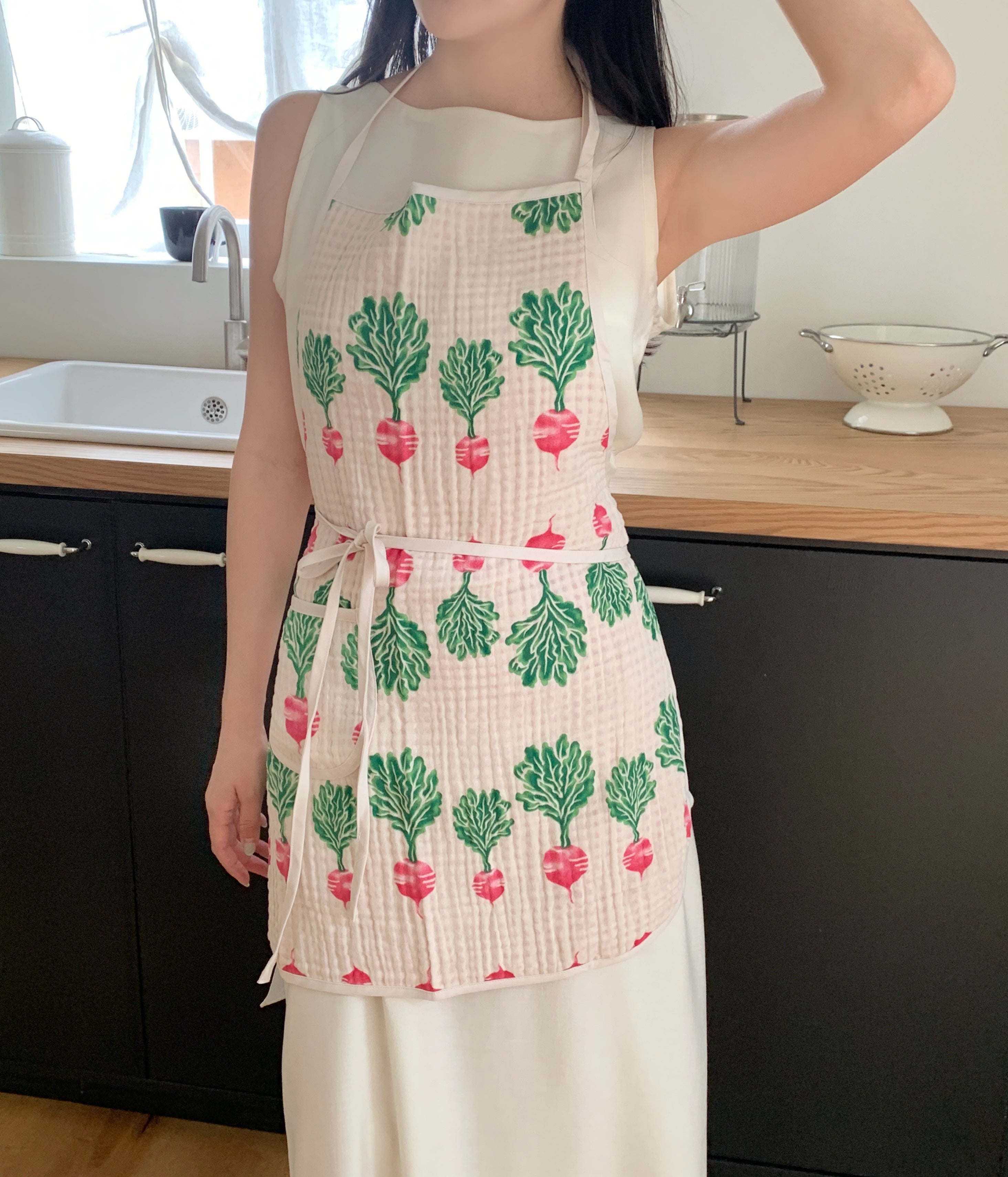 Garden Radish Bib Apron