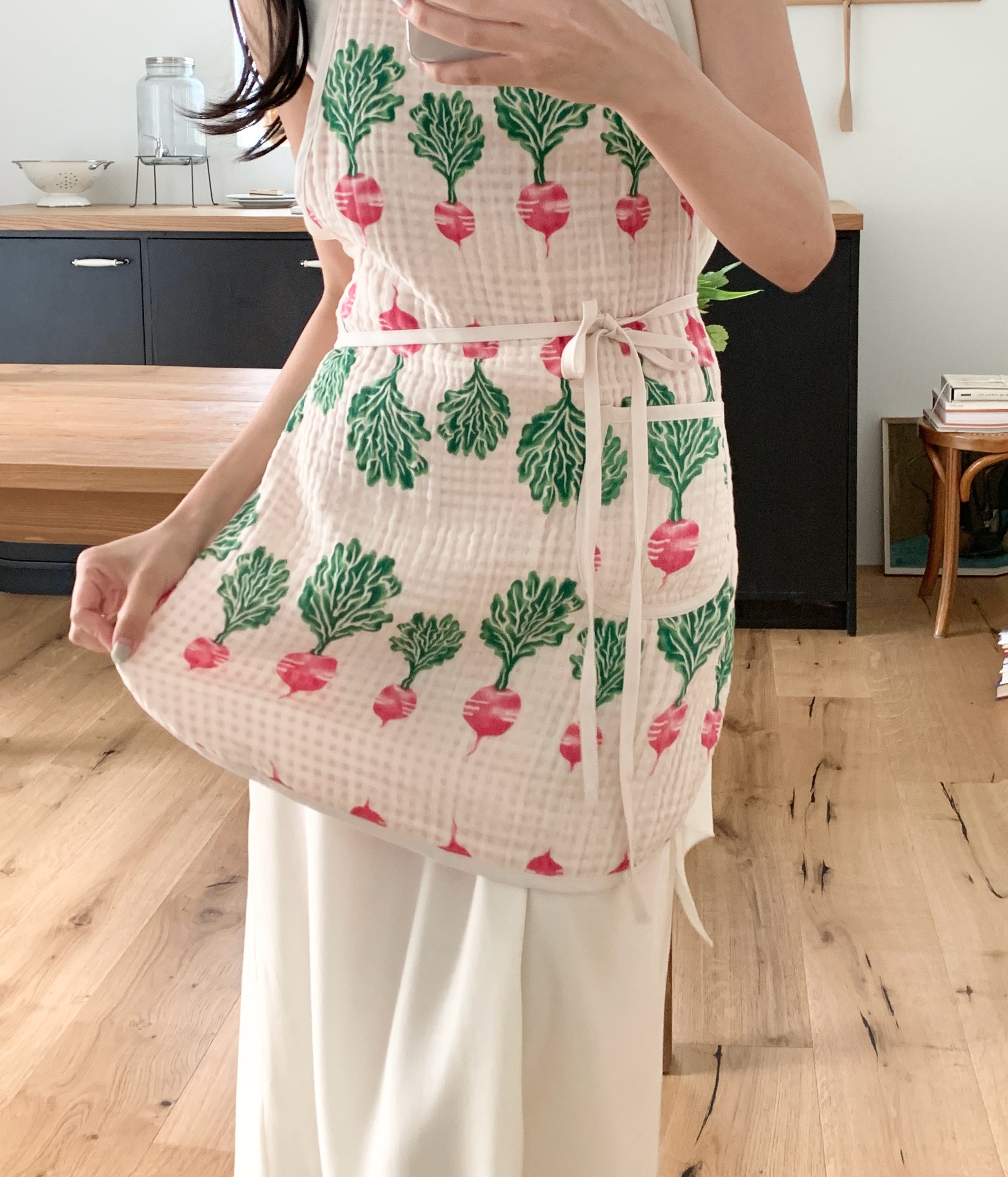 Garden Radish Bib Apron