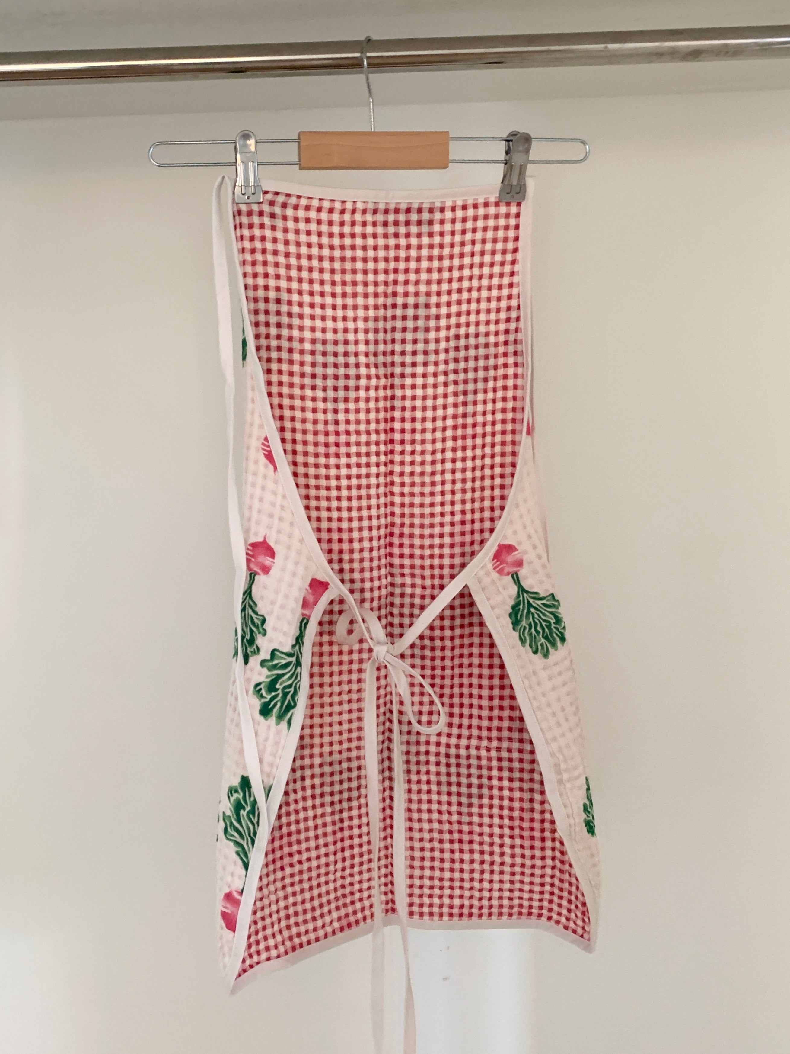 Garden Radish Bib Apron